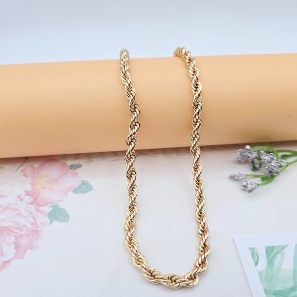 Twisted Rope Design Rose Gold Necklace in 60cm for Elegant Look, XPNL0069 - Picture 4 of 12